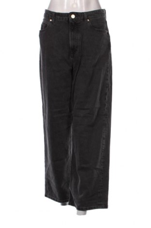 Damen Jeans Marc O'Polo, Größe L, Farbe Grau, Preis 36,74 €