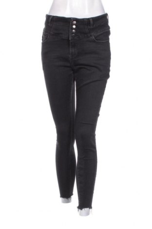Dámské džíny  New Look, Velikost M, Barva Černá, Cena  134,00 Kč