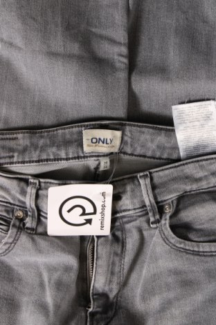 Dámske džínsy  ONLY, Veľkosť S, Farba Sivá, Cena  15,35 €
