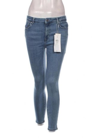 Dámske džínsy  ONLY, Veľkosť M, Farba Modrá, Cena  9,13 €
