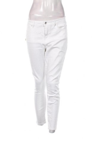 Γυναικείο Τζίν ONLY, Μέγεθος L, Χρώμα Λευκό, Τιμή 7,94 €