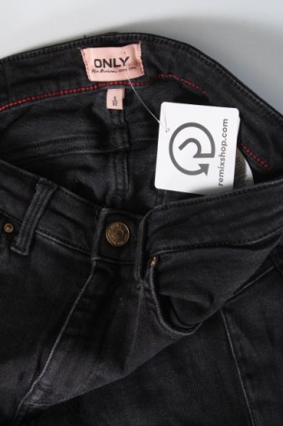 Dámske džínsy  ONLY, Veľkosť XS, Farba Sivá, Cena  5,01 €
