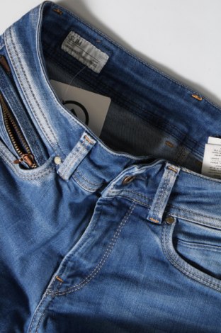 Γυναικείο Τζίν Pepe Jeans, Μέγεθος M, Χρώμα Μπλέ, Τιμή 58,61 €