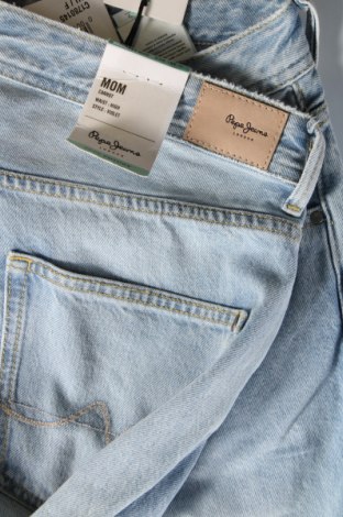 Blugi de femei Pepe Jeans, Mărime L, Culoare Albastru, Preț 186,71 Lei