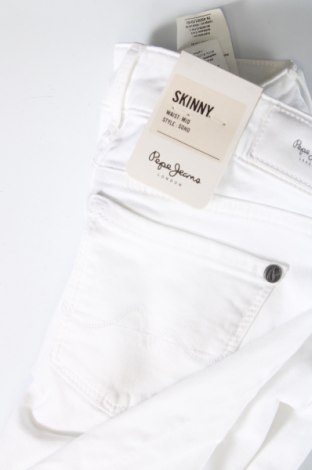 Дамски дънки Pepe Jeans, Размер XS, Цвят Бял, Цена 32,68 лв.