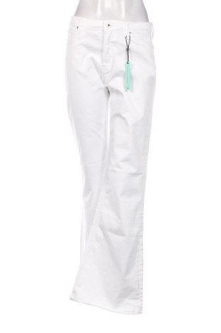 Дамски дънки Pepe Jeans, Размер M, Цвят Бял, Цена 32,68 лв.