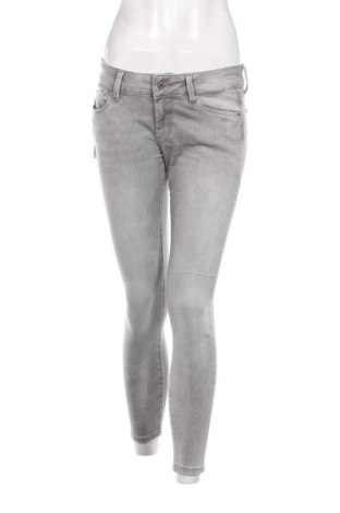 Дамски дънки Pepe Jeans, Размер M, Цвят Сив, Цена 44,72 лв.