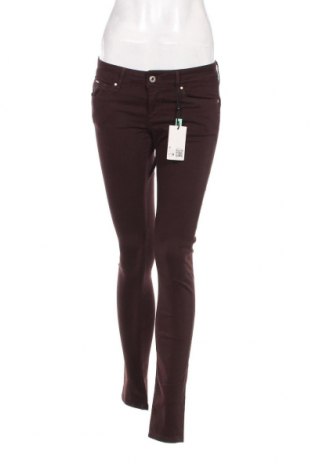Дамски дънки Pepe Jeans, Размер S, Цвят Кафяв, Цена 56,76 лв.