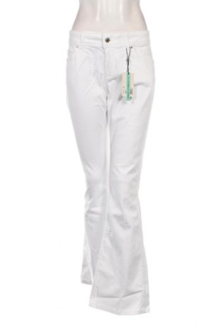 Дамски дънки Pepe Jeans, Размер L, Цвят Бял, Цена 44,72 лв.