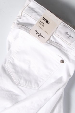 Γυναικείο Τζίν Pepe Jeans, Μέγεθος S, Χρώμα Λευκό, Τιμή 13,30 €