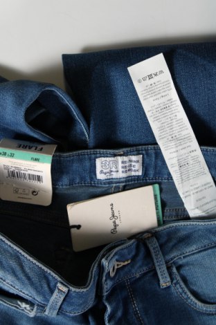 Damskie jeansy Pepe Jeans, Rozmiar L, Kolor Niebieski, Cena 458,46 zł