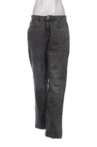 Дамски дънки Perfect Jeans By Gina Tricot, Размер L, Цвят Сив, Цена 15,30 лв.
