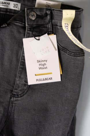 Damskie jeansy Pull&Bear, Rozmiar S, Kolor Szary, Cena 33,10 zł