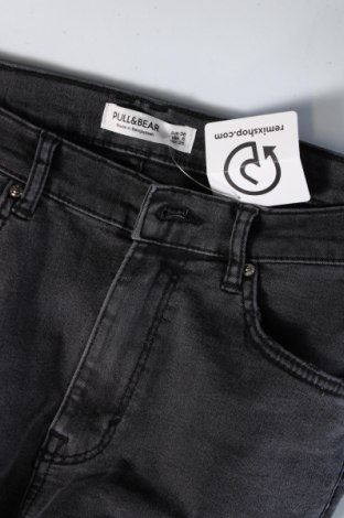 Damskie jeansy Pull&Bear, Rozmiar M, Kolor Szary, Cena 27,83 zł