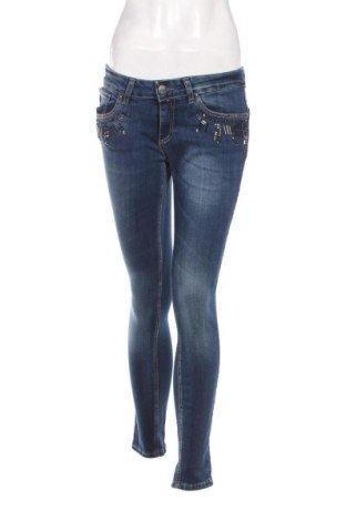 Дамски дънки R Jeans by Rinascimento, Размер S, Цвят Син, Цена 13,95 лв.