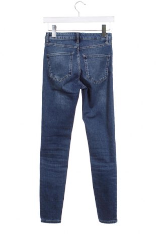 Damen Jeans Reserved, Größe S, Farbe Blau, Preis 7,12 €