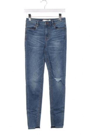 Damen Jeans Stradivarius, Größe S, Farbe Blau, Preis 11,86 €