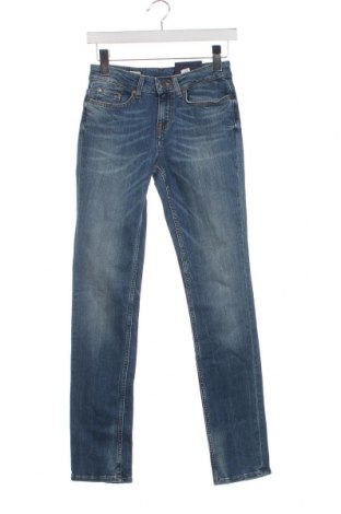 Дамски дънки Tommy Jeans, Размер S, Цвят Син, Цена 122,40 лв.