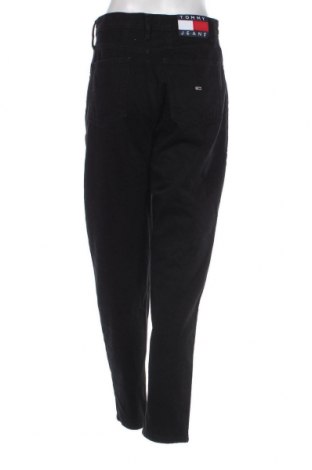 Дамски дънки Tommy Jeans, Размер M, Цвят Черен, Цена 91,80 лв.
