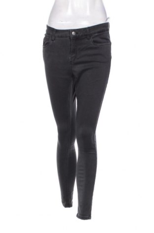 Damskie jeansy Vero Moda, Rozmiar M, Kolor Szary, Cena 53,99 zł