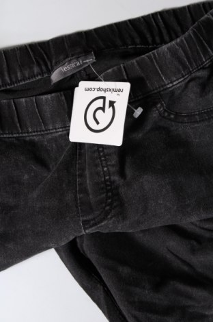 Damen Jeans Yessica, Größe S, Farbe Schwarz, Preis 5,65 €