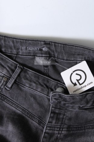 Damen Jeans Yessica, Größe XL, Farbe Grau, Preis 6,86 €