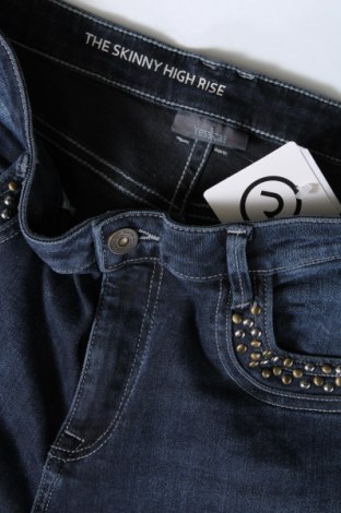 Damen Jeans Yessica, Größe L, Farbe Blau, Preis € 5,65
