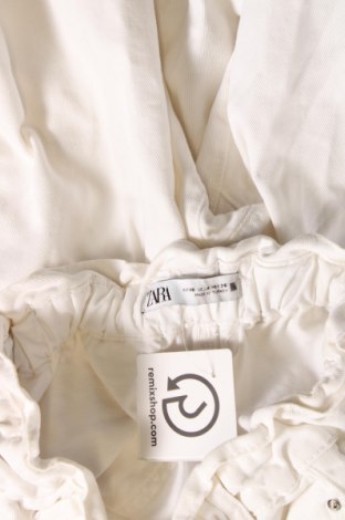 Γυναικείο Τζίν Zara, Μέγεθος S, Χρώμα Λευκό, Τιμή 7,98 €