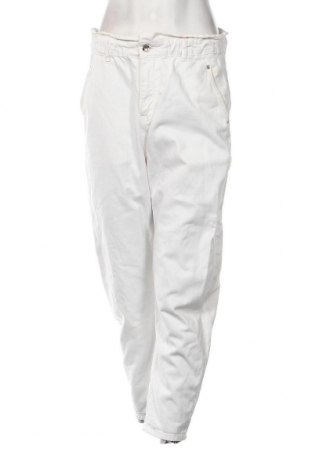 Damen Jeans Zara, Größe S, Farbe Weiß, Preis 7,98 €