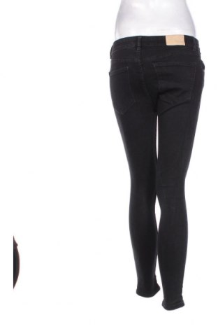 Дамски дънки Zara, Размер M, Цвят Черен, Цена 8,64 лв.