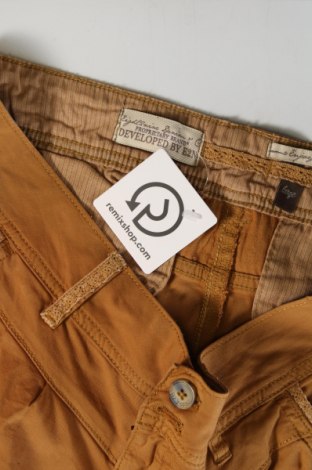 Pantaloni scurți de femei, Mărime L, Culoare Portocaliu, Preț 48,57 Lei