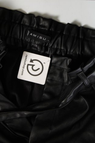 Дамски къс панталон Amisu, Размер M, Цвят Черен, Цена 19,00 лв.