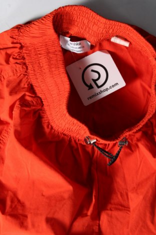 Дамски къс панталон Bershka, Размер XS, Цвят Оранжев, Цена 15,40 лв.