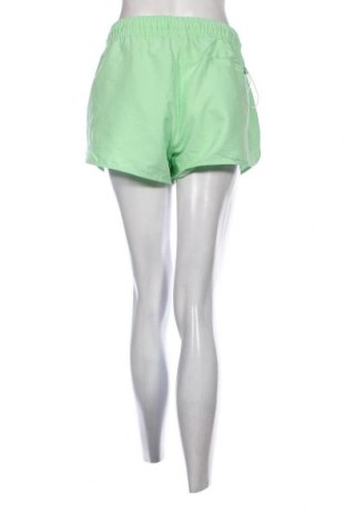 Γυναικείο κοντό παντελόνι Chiemsee, Μέγεθος L, Χρώμα Πράσινο, Τιμή 5,95 €