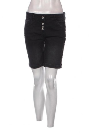 Дамски къс панталон Denim 1982, Размер M, Цвят Черен, Цена 19,55 лв.