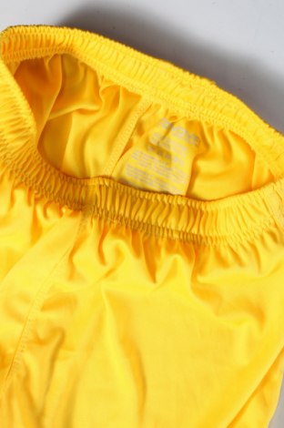 Γυναικείο κοντό παντελόνι Givova, Μέγεθος XS, Χρώμα Κίτρινο, Τιμή 2,88 €