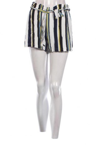 Дамски къс панталон Glo Story, Размер M, Цвят Многоцветен, Цена 37,70 лв.
