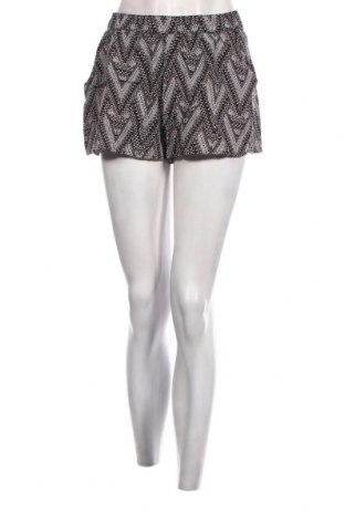 Γυναικείο κοντό παντελόνι H&M Divided, Μέγεθος S, Χρώμα Πολύχρωμο, Τιμή 8,00 €