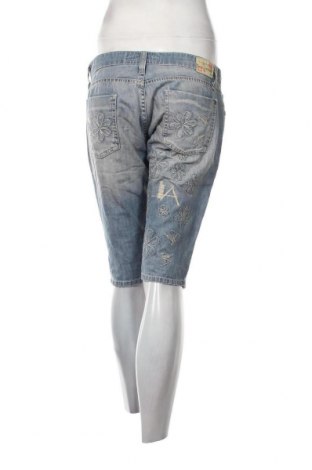 Дамски къс панталон Lacarino, Размер M, Цвят Син, Цена 15,88 лв.