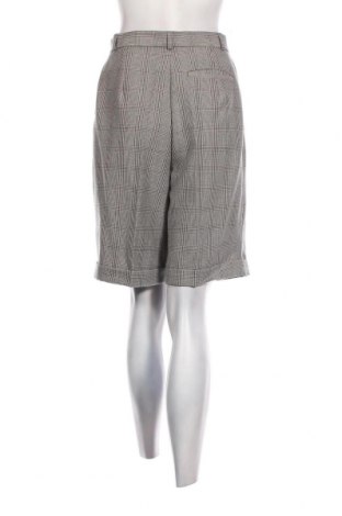 Damen Shorts Lacoste, Größe M, Farbe Grau, Preis € 35,00