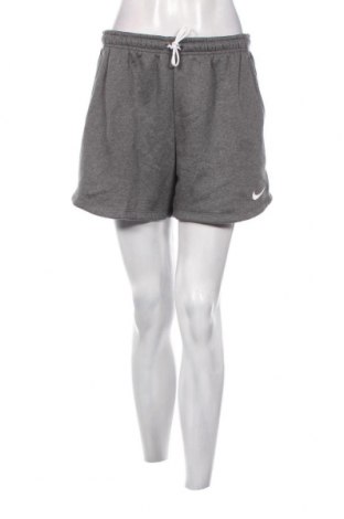 Дамски къс панталон Nike, Размер M, Цвят Сив, Цена 34,65 лв.