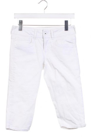 Дамски къс панталон Pepe Jeans, Размер S, Цвят Бял, Цена 48,00 лв.