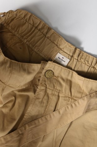 Дамски къс панталон Pepe Jeans, Размер L, Цвят Бежов, Цена 43,20 лв.