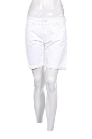 Дамски къс панталон Pepe Jeans, Размер M, Цвят Бял, Цена 60,60 лв.