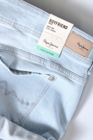 Дамски къс панталон Pepe Jeans, Размер XL, Цвят Син, Цена 43,20 лв.