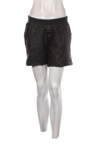 Дамски къс панталон Sofie Schnoor, Размер L, Цвят Черен, Цена 124,08 лв.