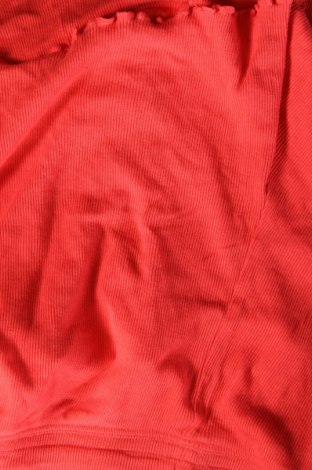 Дамски къс панталон TCM, Размер M, Цвят Червен, Цена 9,97 лв.