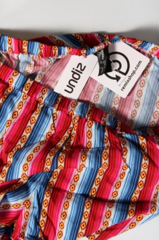 Damen Shorts Undiz, Größe M, Farbe Mehrfarbig, Preis 7,94 €
