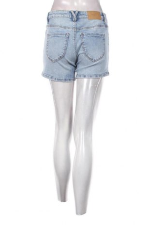 Дамски къс панталон Vero Moda, Размер M, Цвят Син, Цена 25,37 лв.