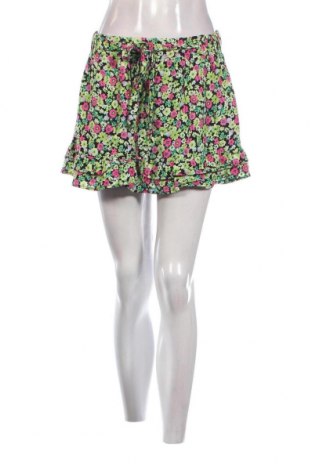 Дамски къс панталон Zara, Размер M, Цвят Многоцветен, Цена 54,15 лв.